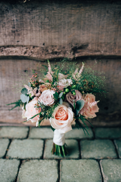 From meeting at a wedding show, to a Hampshire&nbsp;barn